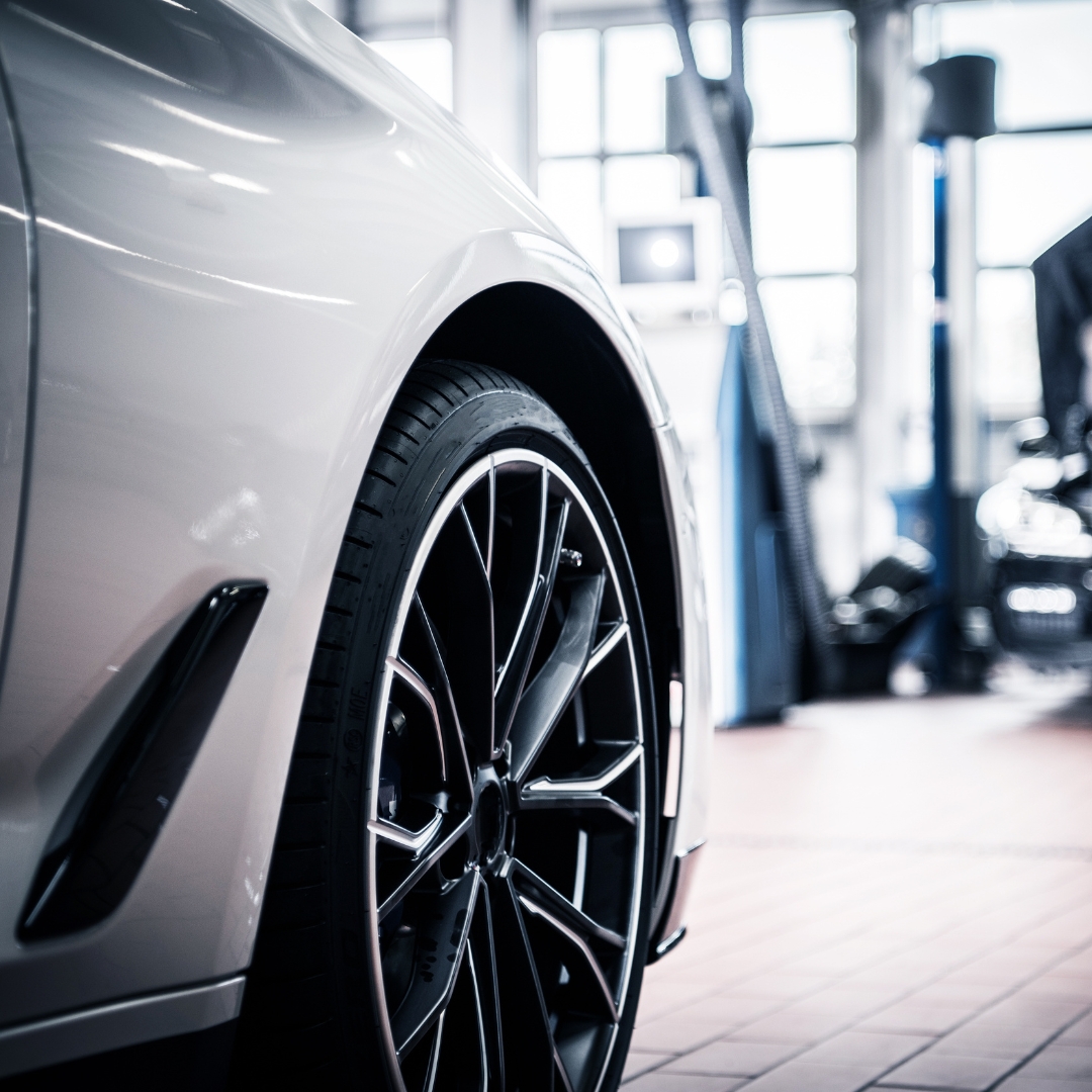 Συνεργείο Αφοί Βλασόπουλοι - Εσωτερικό Συνεργείου